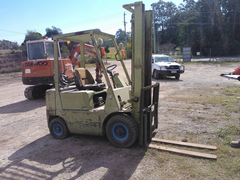 1984 MITSUBISHI FG15 FORKLIFT #550254
