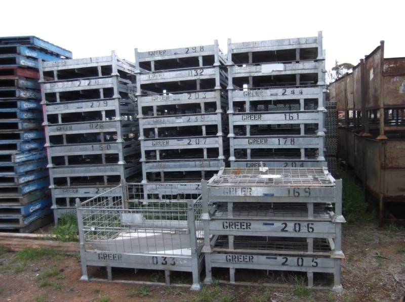 40 COLLAPSIBLE STILAGES 419-10