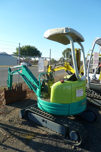 YANMAR BACKHOE ViO 264-8