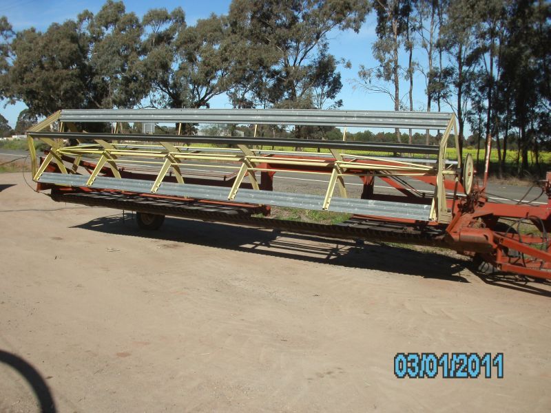 NH 21Ft Pull type windrower 011