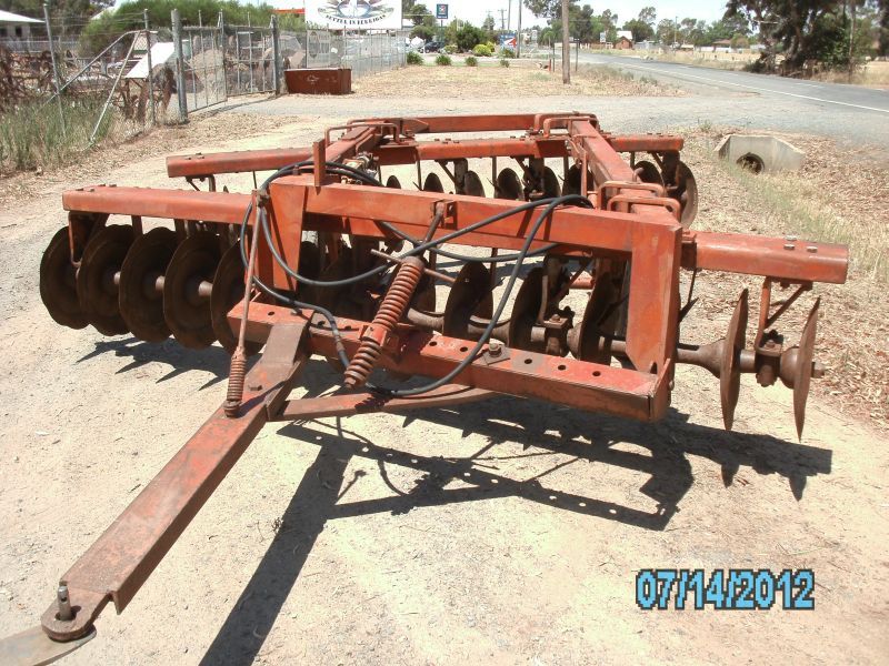 IH 3-5 28 PLATE OFFSET DISC 29
