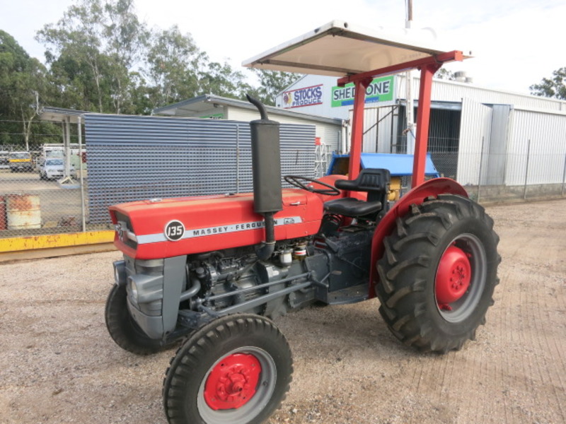 MASSEY FERGUSON F MF135 01