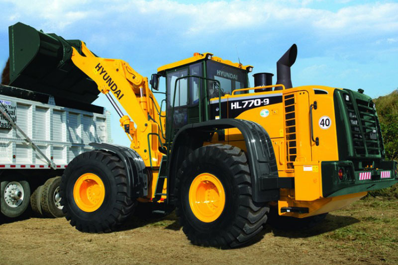 2013 HYUNDAI 770-9 LOADER 986C