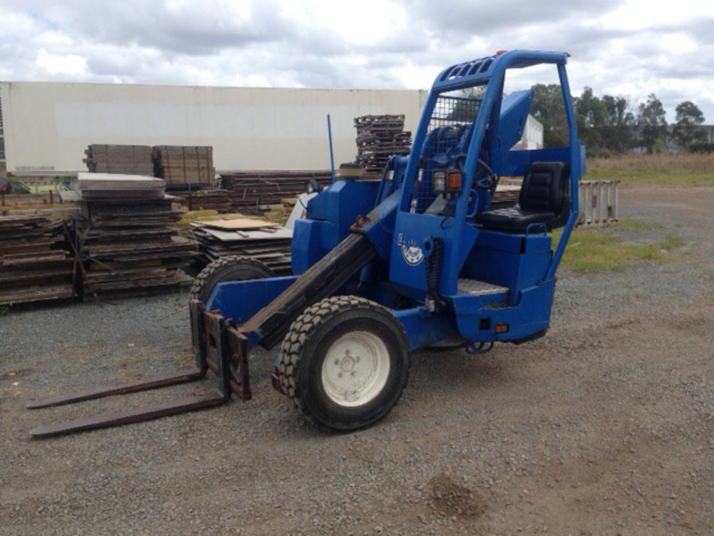 2004 MANITOU FORKLIFT 1782