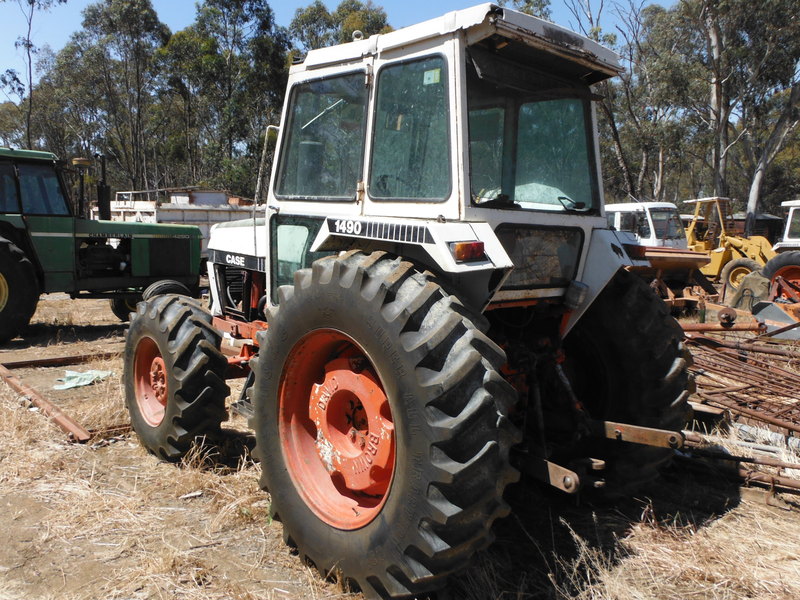 CASE 1490 TRACTOR