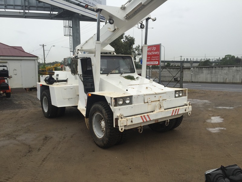 1990 10 TON FRANNA CRANE 0488