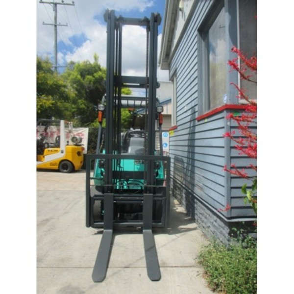 2008 Mitsubishi FG25N 2.5 TON FORKLIFT #1171