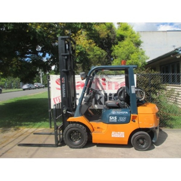2006 Toyota 42-7FG25 FORKLIFT #1182