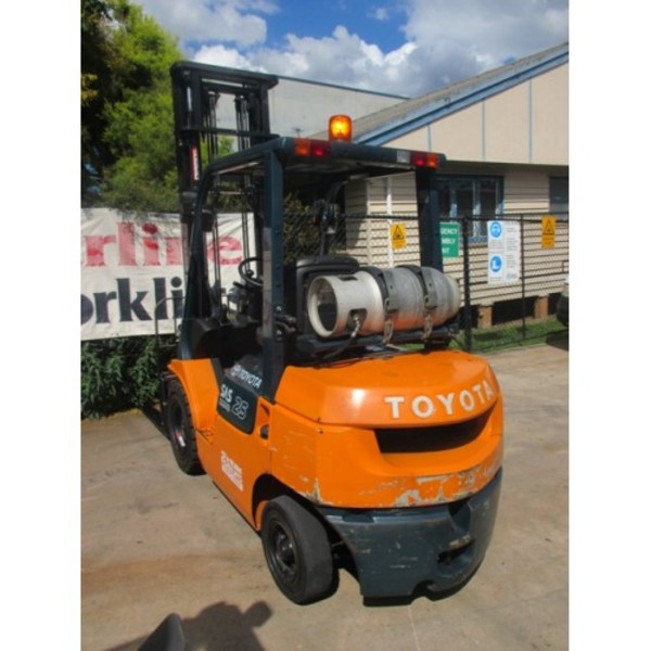 2006 Toyota 42-7FG25 FORKLIFT #1182