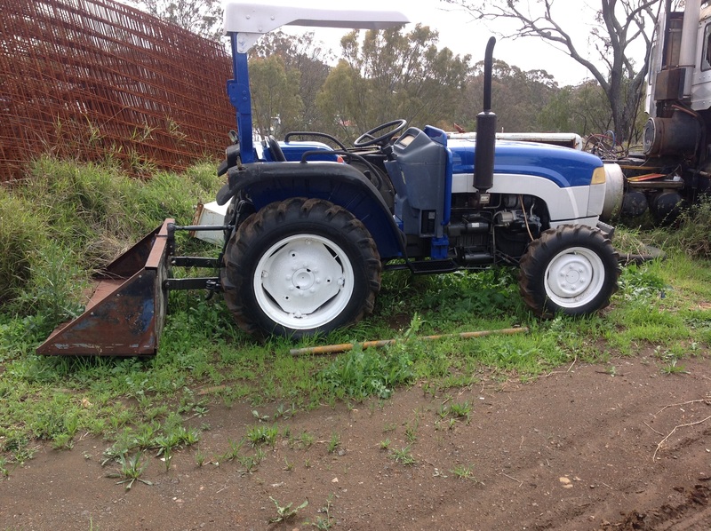4WD DIESEL YARD TRACTOR 2182