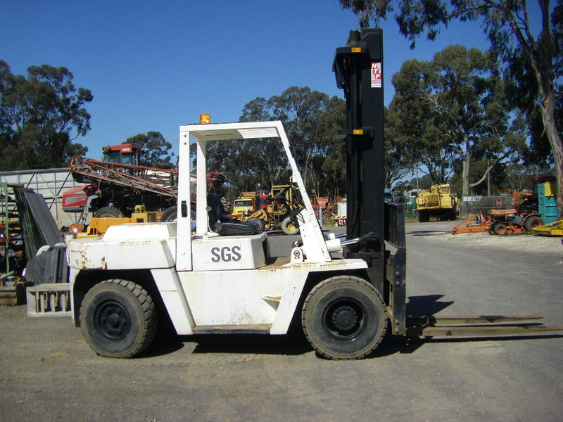 NISSAN FORKLIFT 7198