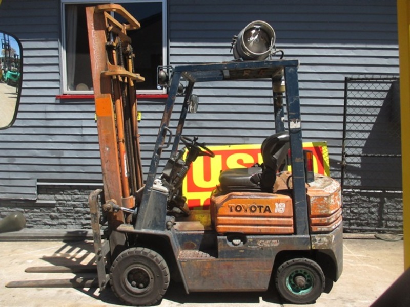 1990 TOYOTA 1.8 TON 02-5FG18 FORKLIFT #1227