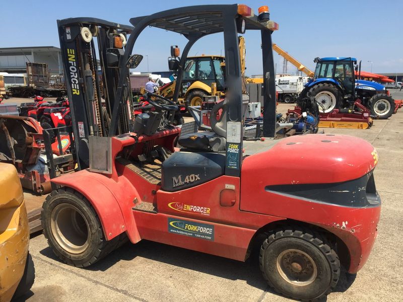 ENFORCER X40M FORKLIFT 4 TON #1227