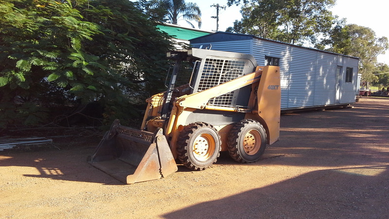 CASE 40XT SKID STEER 21105