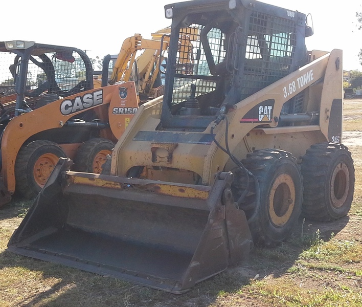 CAT 246B SKID STEER 21116