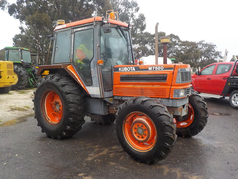 KUBOTA M7580 JJ72