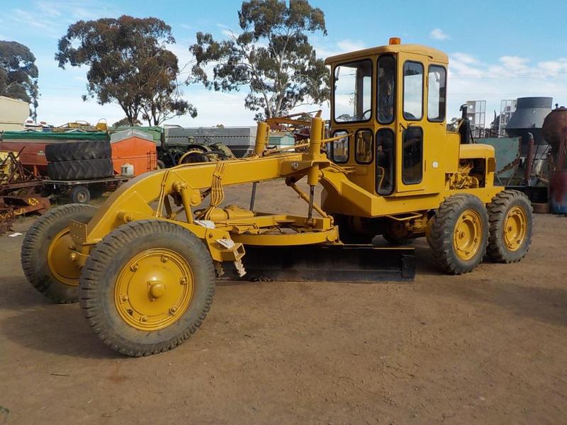 GALLION GRADER D221