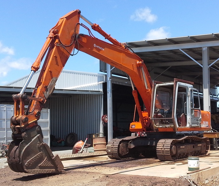 HITACHI EX150 EXCAVATOR EX15
