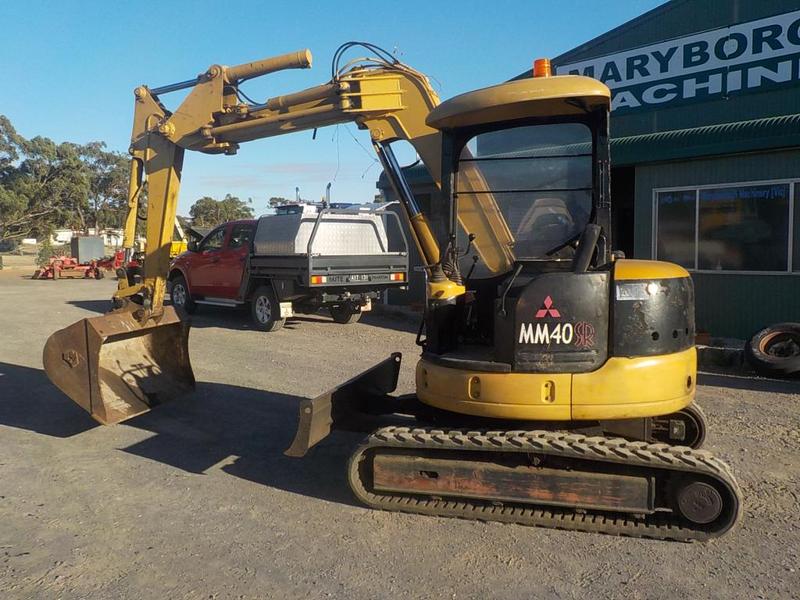 Mitsubishi Excavator 4 Tonne