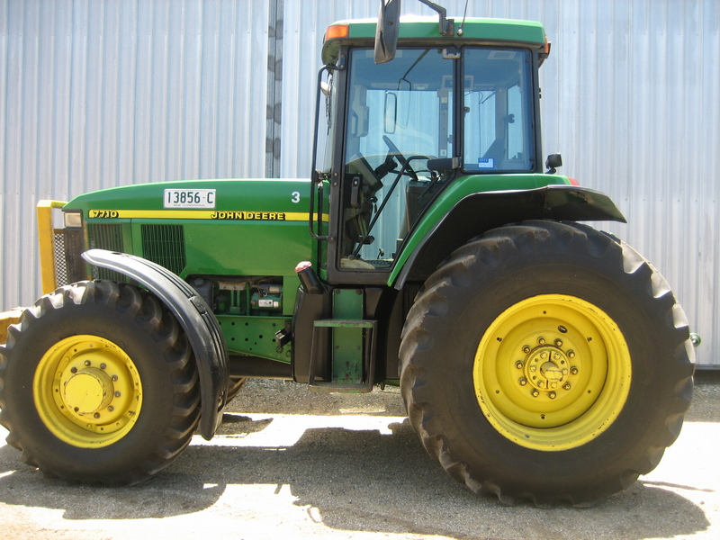 JOHN DEERE