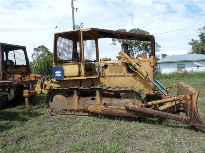 1981 KOMATSU D65E-6