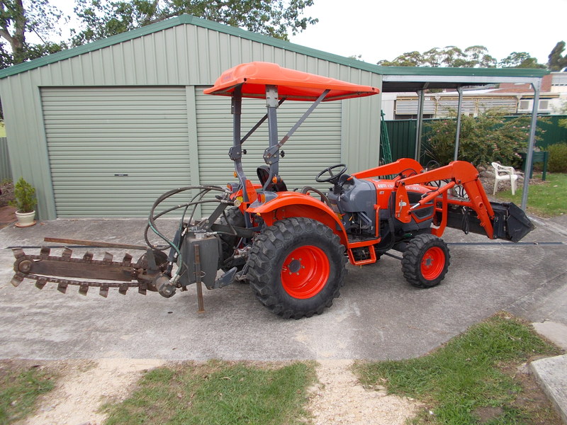 2008 DAEDONG CK35 4WD TRACTOR