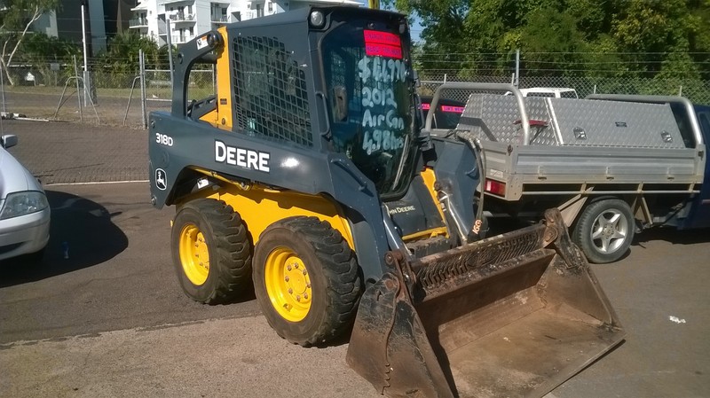 318D John Deere Skid Steer