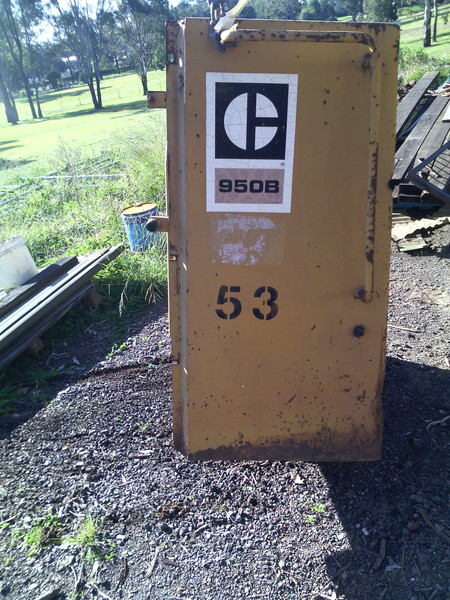 CATERPILLER 950 B RADIATOR ,TRANSMISSION COOLER