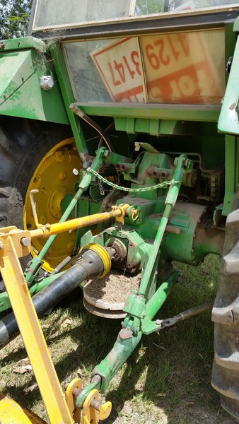 JOHN DEERE 3130