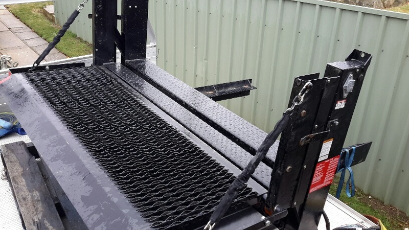 Tommy Gate Hydraulic Lift