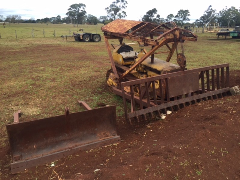CATERPILLAR D4 BULLDOZER 6U SERIES