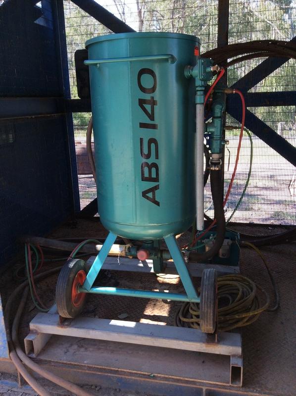 AIR COMPRESSOR & SAND BLASTING UNIT