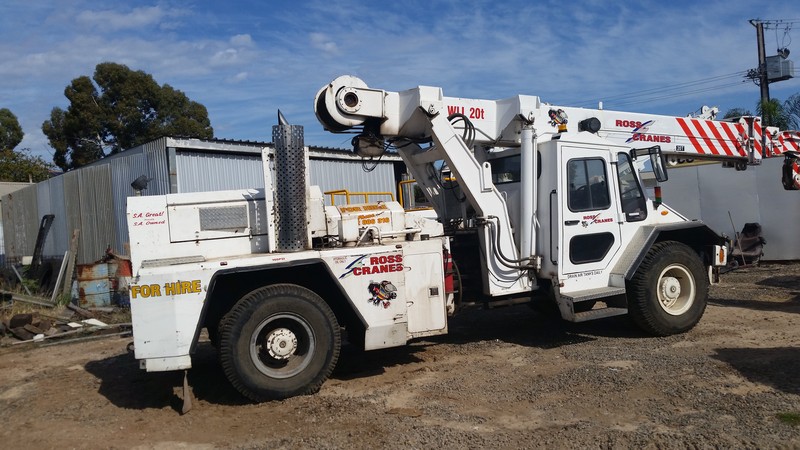 2009 ZOOMLION 420 CRANE