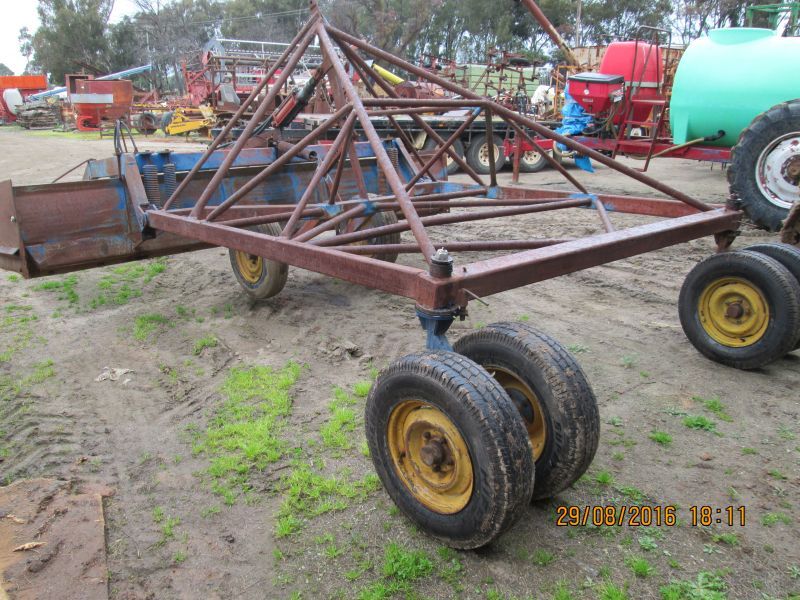 FARMOR LAND PLANE