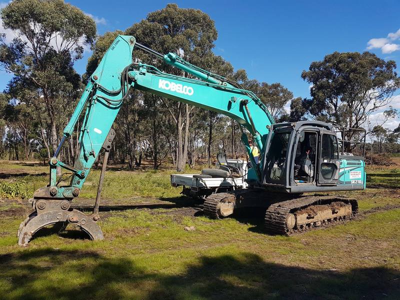 KOBELCO SK210LC-8