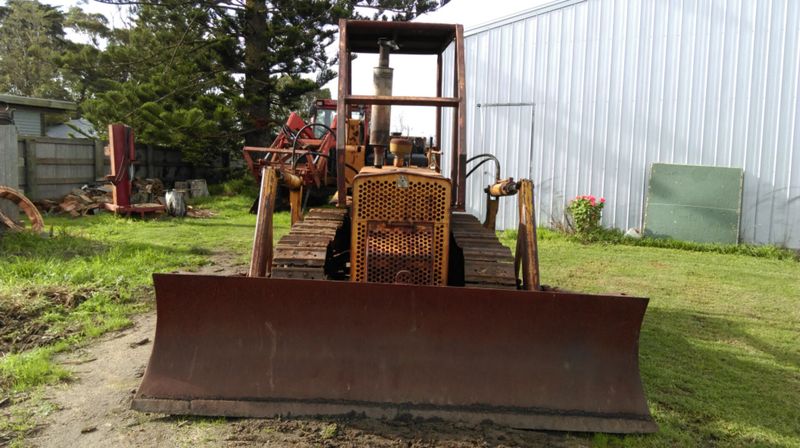 INTERNATIONAL BTD6 DOZER