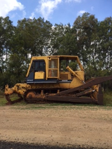 KOMATSU D85-21 DOZER