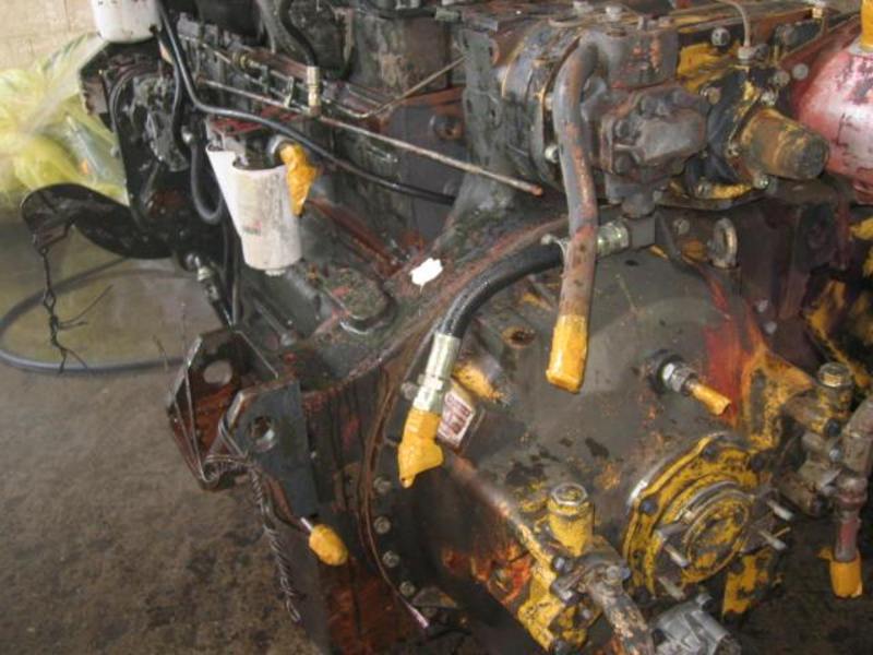 Ex-Army Komatsu D85A-18 Engine with T/C and Pumps.