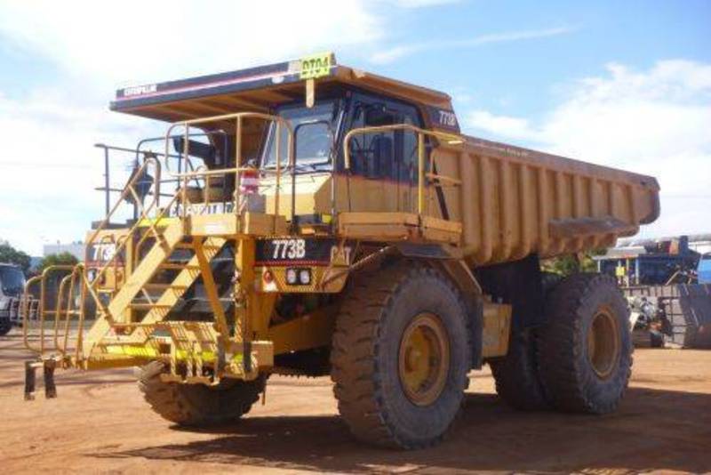 Cat 1988 773B dump truck