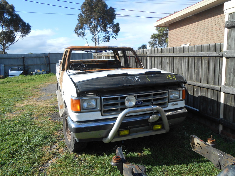 WRECKING: FORD F150 EXTRA CAB 1991