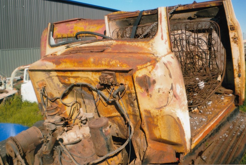 FORD 1949/50 FREIGHTER PICKUP CAB