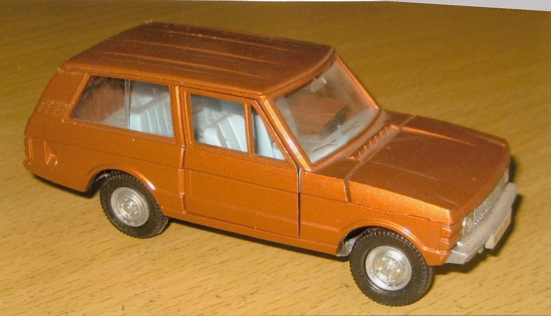 RANGE ROVER DIECAST MODEL