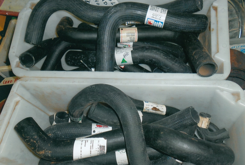 HOLDEN RADIATOR HOSES