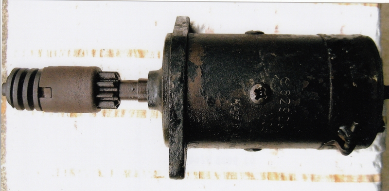 STARTER MOTOR - 12 VOLT
