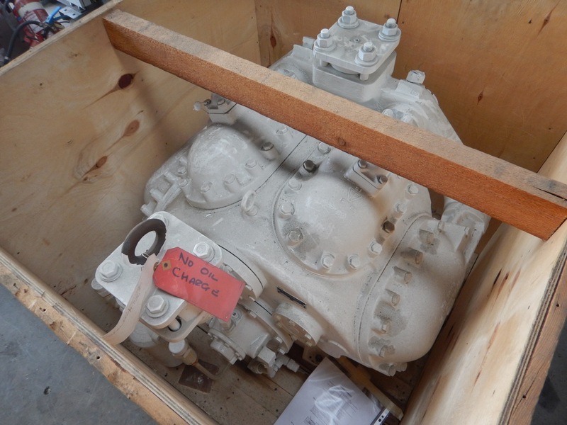 YORK ENGLAND Y53 FRIDGE COMPRESSOR 001
