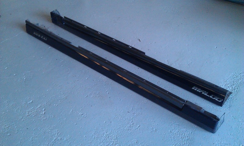 HOLDEN COMMODORE MALOO UTE SIDE SKIRTS
