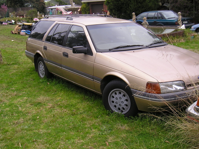 Ford Fairmont Wagon -89