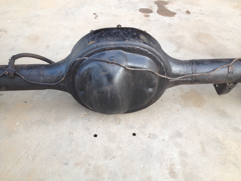 FORD 9 INCH DIFF HOUSING & 28 SPLINE AXLES