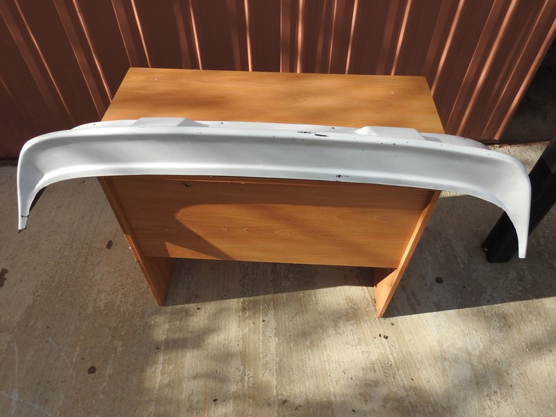 HOLDEN HQ-HZ PANEL VAN REAR ROOF SPOILER