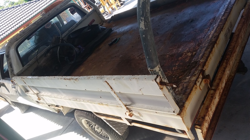 STEEL TRAY OFF HOLDEN ONE TONNER